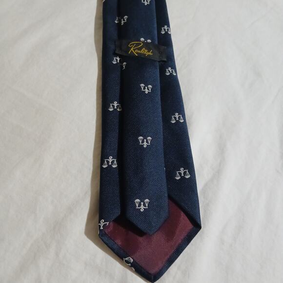 Vintage Renleigh SCALES OF JUSTICE MADE IN USA Navy Tie Classic Lawyer - Picture 2 of 6